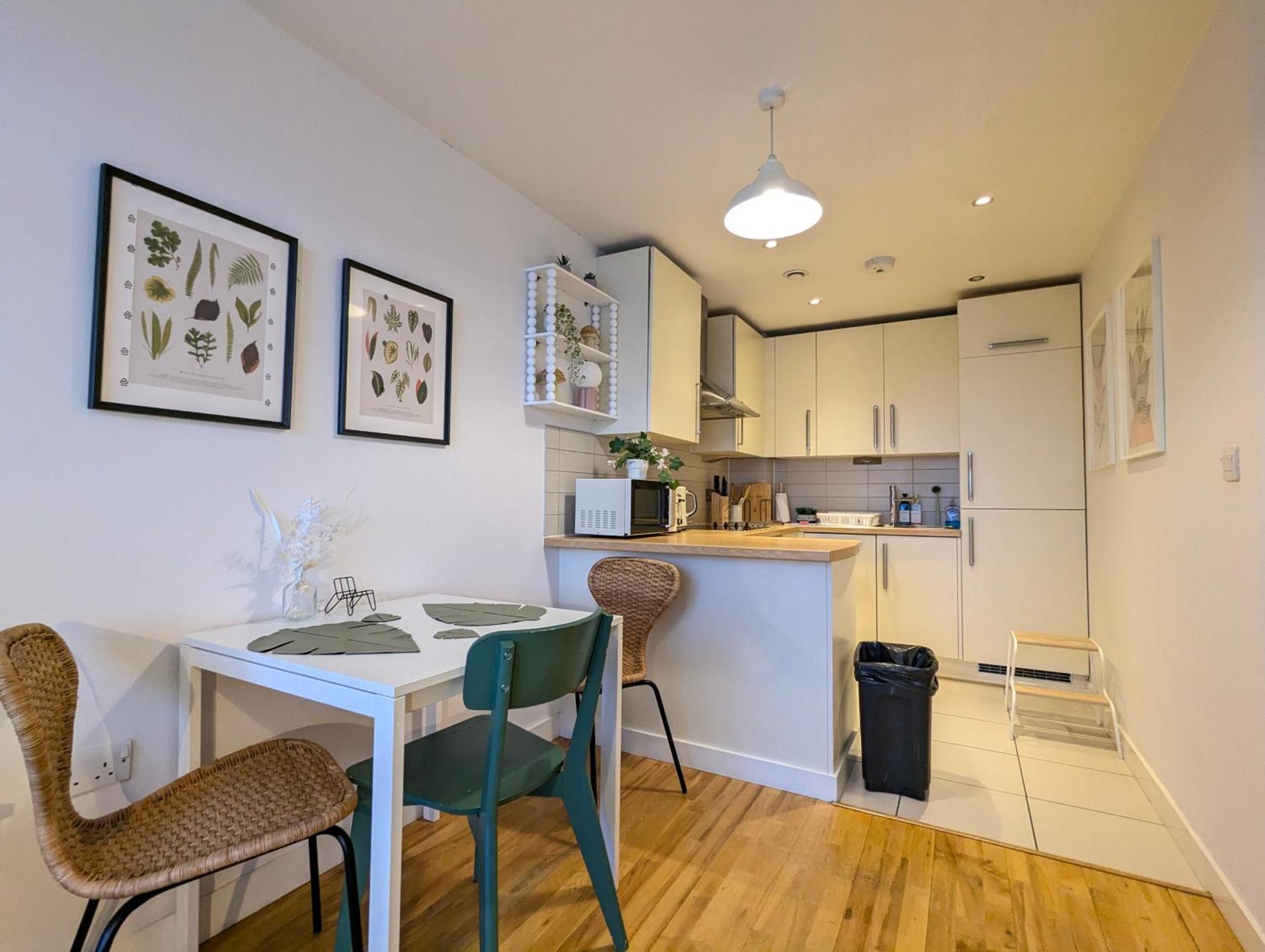 City Centre Morden 1-Bedroom Apt Near Dock Liverpool Exterior photo